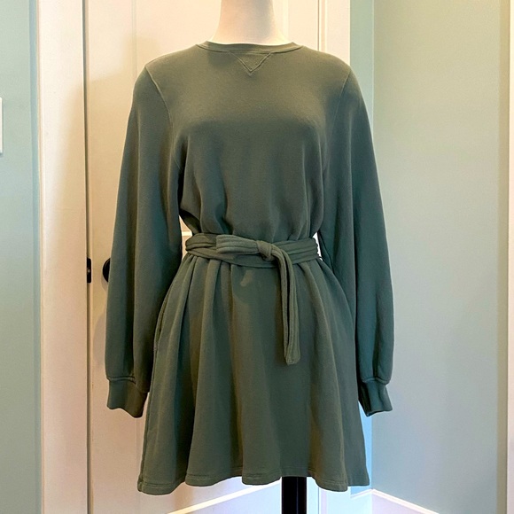 Sincerly Jules Dresses & Skirts - Sincerely Jules for Bandier Belted Sweatshirt Dress with Pockets!! - Size S